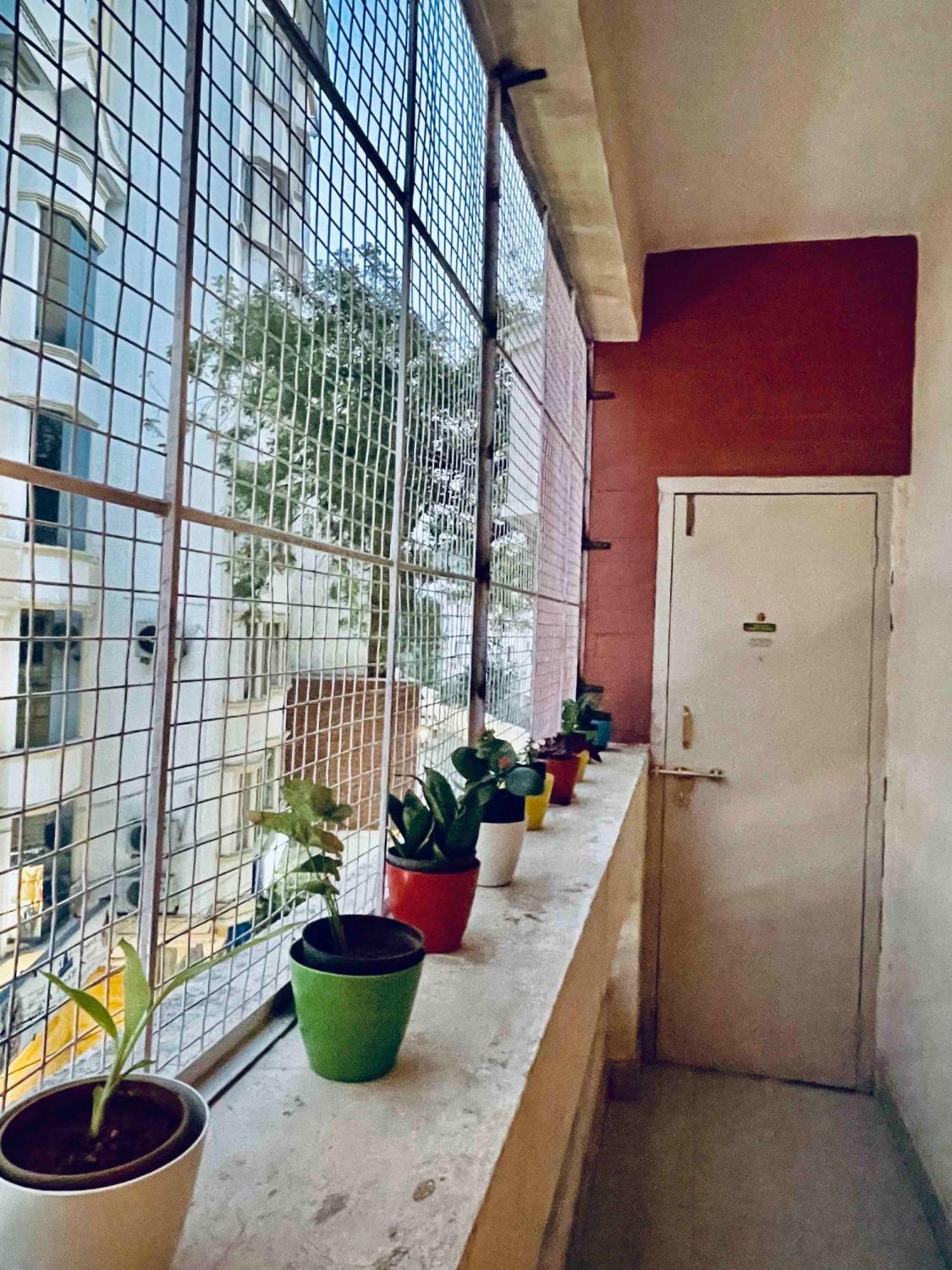 Shanthi Home Stay ปุตตาปาร์ถี ภายนอก รูปภาพ